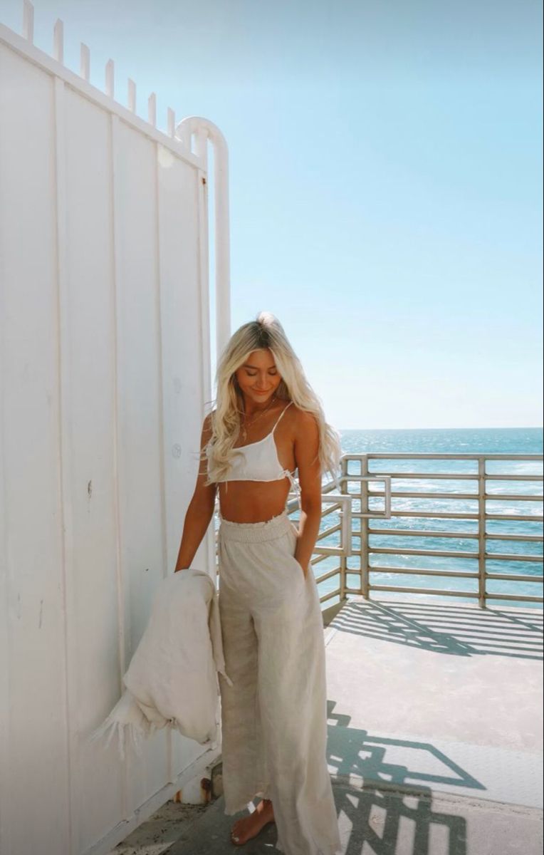 capsule wardrobe για τις καλοκαιρινές διακοπές