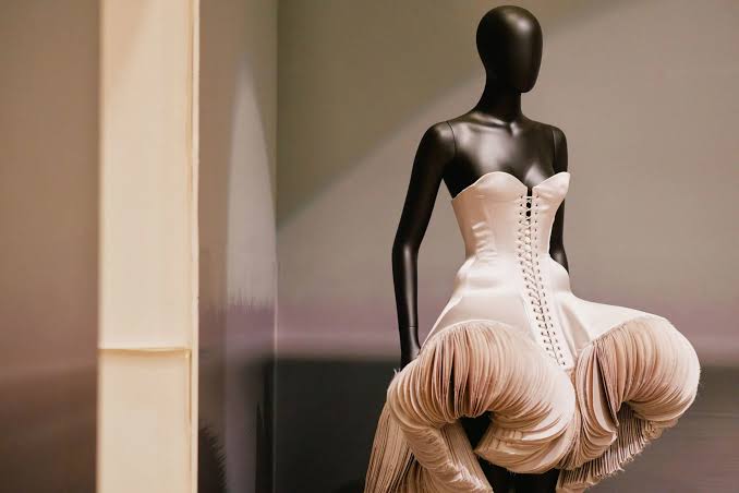 Schiaparelli Fashion Becomes Art